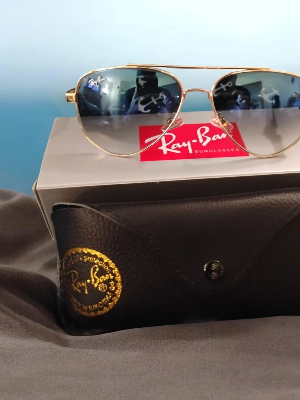 $239?$200 Free Shipping Gold Aviator Sunglasses with Brown Lenses